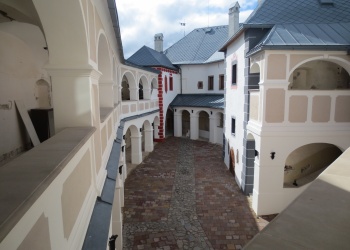 Obrázok ku správe: Ľupča Castle - restoration of Upper Courtyard
